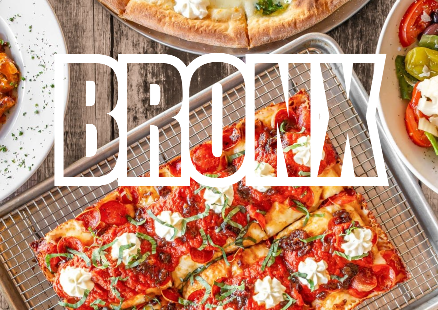 Italian pizza with tomato sauce
